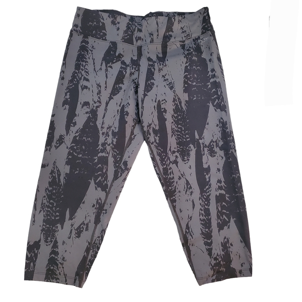 Calvin Klien Performance Quick Dry 3/4 Leggings Gray Pattern